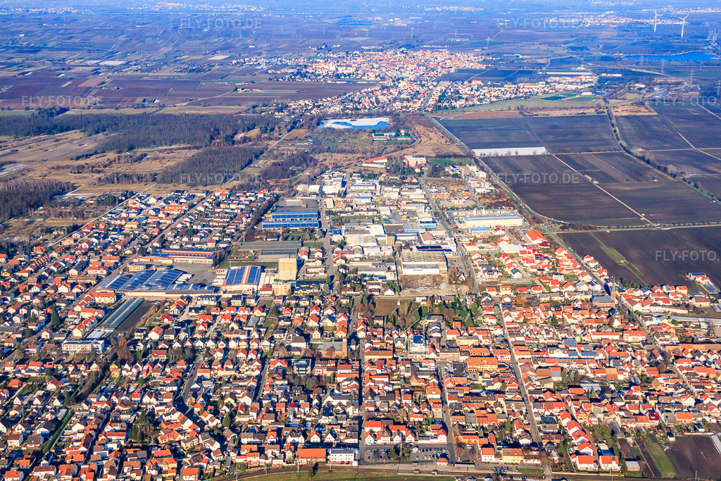 Luftbild: Industriegebiet Im Horst und Siemenstraße aus Süden in Maxdorf im Bundesland Rheinland-Pfalz in Deutschland. Foto: IMG_54827.jpg vom 12.12.2012 durch Werner Riehm/FLY-FOTO.de