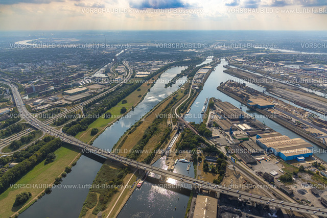 Duisburg220804270Rheinniedrigwasser | Luftbild, Duisburger Hafen, DuisPort, bei Niedrigwasser,  Duisburg, Ruhrgebiet, Nordrhein-Westfalen, Deutschland