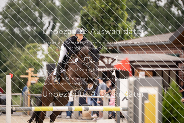 SD_Ennigerloh26_00792 | saradresslerfotografie - Realisiert mit Pictrs.com