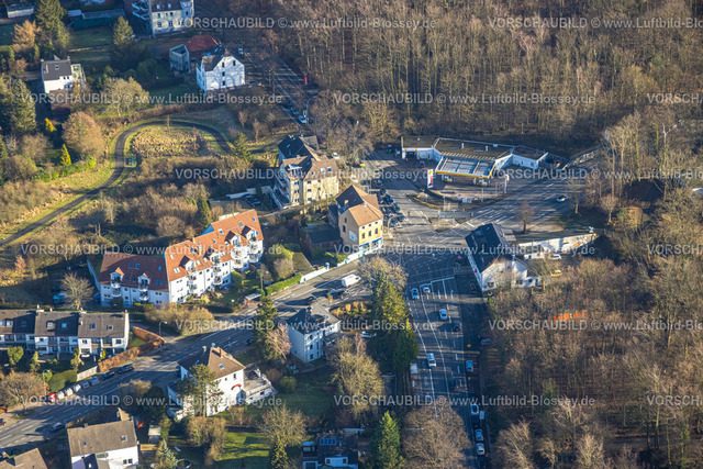 Dortmund240101054 | Luftbild, Wohngebiet Straßenkreuzung Berghofer Straße und Wittbräucker Straße mit Shell Station Tankstelle, Verkehrssituation, Berghofen, Dortmund, Ruhrgebiet, Nordrhein-Westfalen, Deutschland
