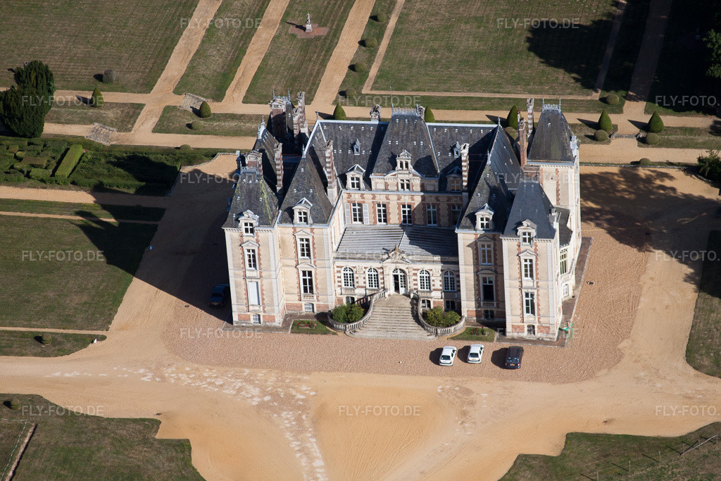 Luftbild: Château de la Pierre, Coudrecieux, Sarthe, FR in Coudrecieux im Bundesland Sarthe in Frankreich. Foto: IMG_20147.jpg vom 31.07.2009 durch Werner Riehm/FLY-FOTO.de