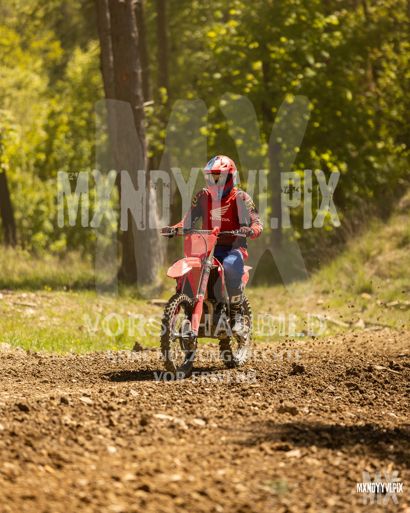 866A5200 | mxndyyvipix
