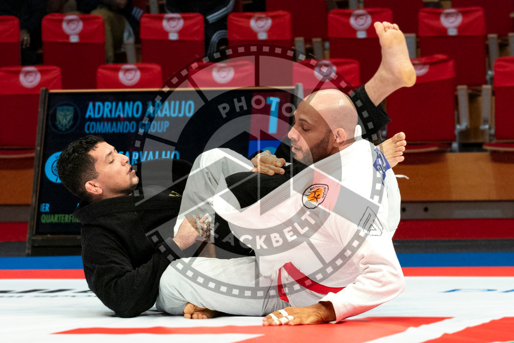 20231106PBB0580 | Fighters compete during the AJP World Master Championship in the Mubadala Arena in Abu Dhabi, Arab United Emirates, on November 6, 2023.