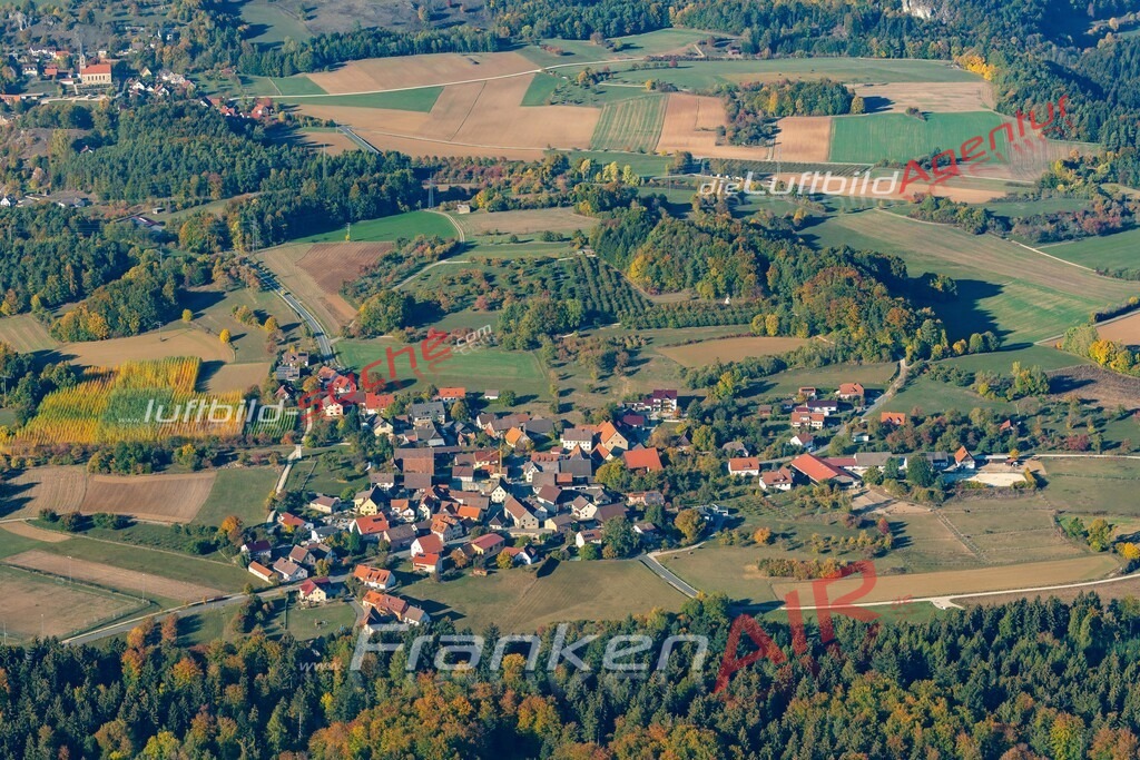 aktuelles Luftbild von Hohenschwaerz Graefenberg - Luftaufnahme wurde 2018 von https://frankenair.de mittels Flugzeug (keine Drohne) erstellt.