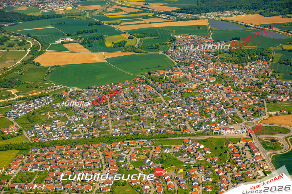 Luftaufnahme von Hepberg - Die Luftaufnahme wurde 2025 vom UL-Flugzeug heraus erstellt ( keine Drohne ) - Hochauflösende Luftaufnahme - für professionelle Ausdrucke geeignet. Die Geschenkidee !Mit Lizenz und Bildrechte bestellbar