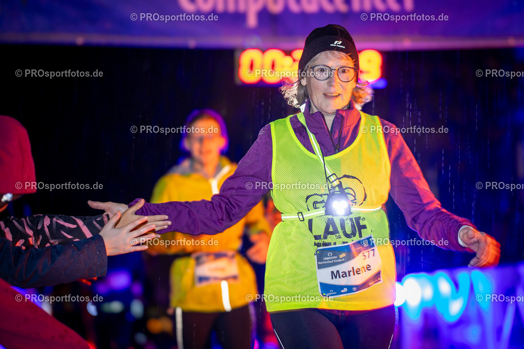 Martinslauf Sindorf 2023 in Kerpen-Sindorf, 09.11.2023 | Impressionen vom Martinslauf Sindorf 2023 am 09.11.2023 in Kerpen-Sindorf (Nordrhein-Westfalen).