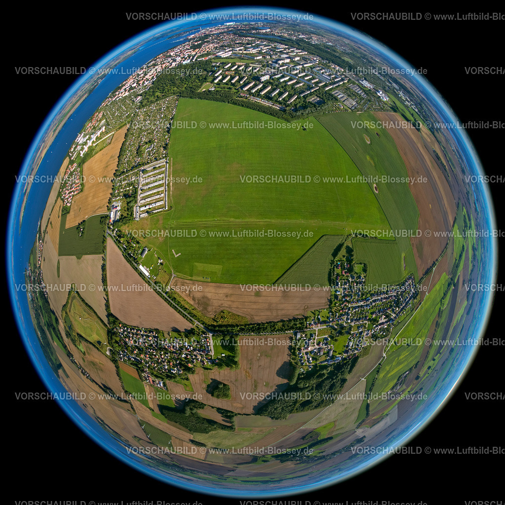 Stralsund12084317FlugplatzKedingshagen1 | Flugplatz Stralsund, Flugsportklub Volkswerft Stralsund, Graslandeplatz,  Kramerhof, Ostsee, Mecklenburg-Vorpommern, Deutschland, Europa
