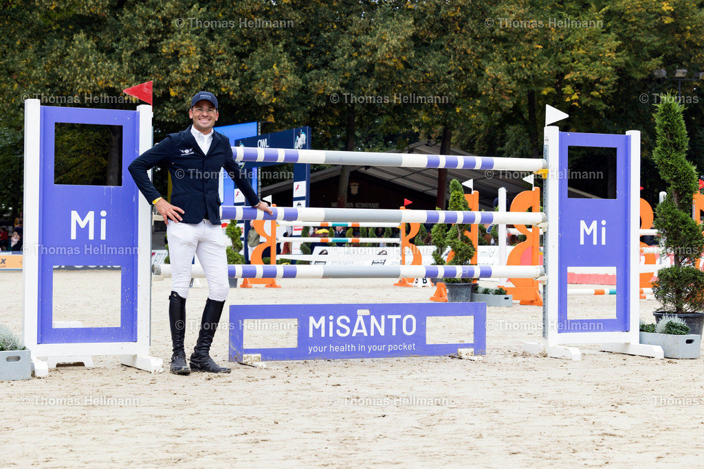 Jens Wawrauschek_699 | Jens Wawrauschek beim OWL Challenge 2022 am 10.09.22 in Paderborn, Schützenplatz