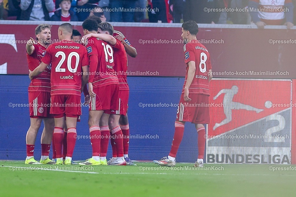 F9524042601028 | 24.04.2026, Fußball, Fortuna Düsseldorf - SC Dynamo Dresden, 2. Fußball Bundesliga, Herren, Merkur Spiel-Arena, 31. Spieltag, Saison 2025 2026: Torjubel nach dem Tor zum 2:0  durch Torschütze Emmanuel Iyoha&nbsp;(Fortuna Düsseldorf #19)  DFB regulations prohibit any use of photographs as image sequences and or quasi-video.
