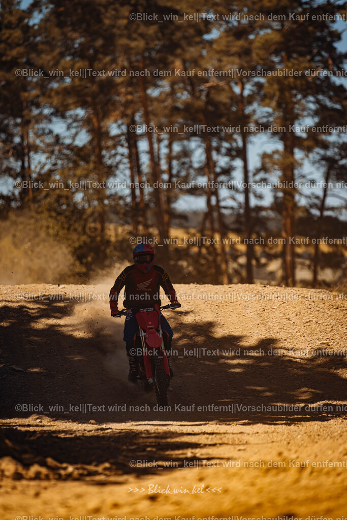 E68A0054 | blick_win_kel