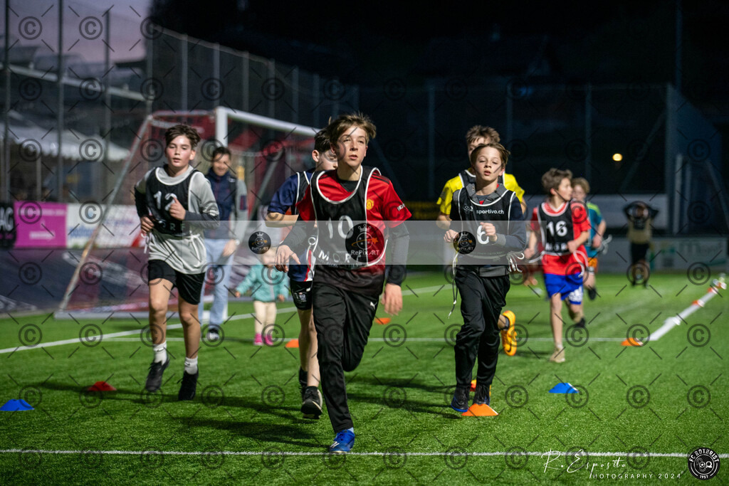 20240322_FC-Rothrist Sponsorenlauf Saison 23-24-3_010 | Sport und Naturfotografie von Roberto Esposito zeigt echte Momente Bewegung und die Schönheit der Natur. Ausdrucksstarke Bilder schaffen Emotionen.