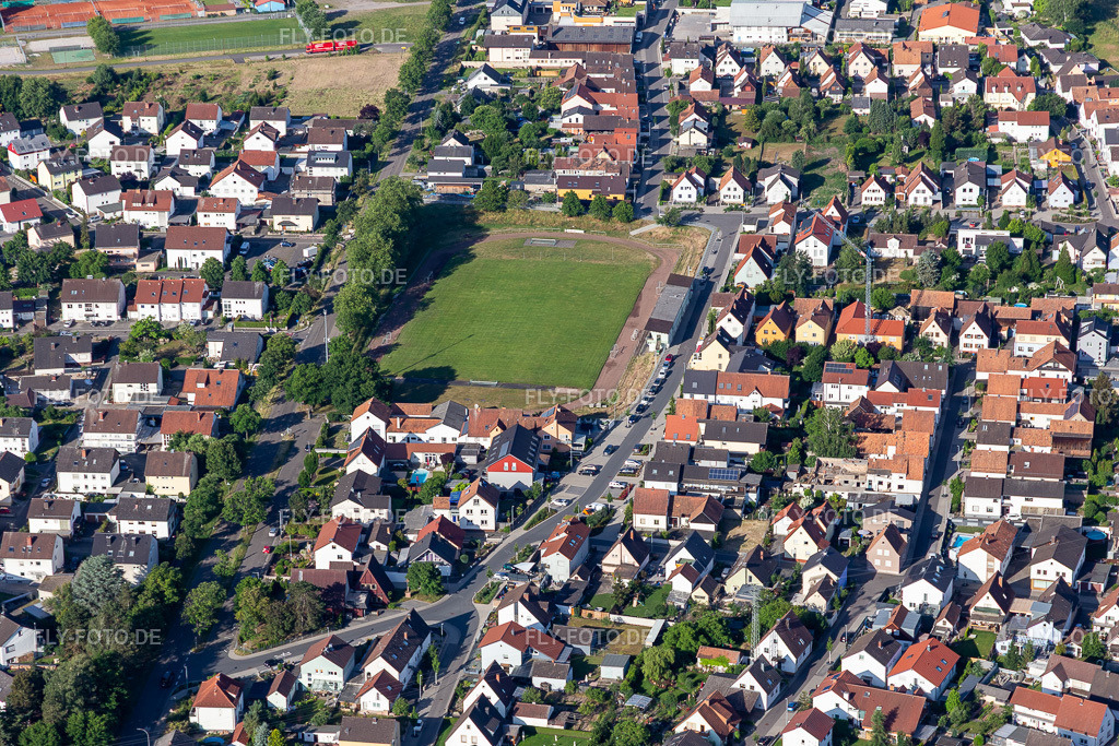 Alter Fussballplatz Rappengasse www.rheinzabern.com | Luftbild: Alter Fussballplatz Rappengasse www.rheinzabern.com in Rheinzabern im Bundesland Rheinland-Pfalz in Deutschland. Foto: IMG_132359.jpg vom 03.06.2022 durch ©2025 Werner Riehm fly-foto.de/copyright - Realisiert mit Pictrs.com