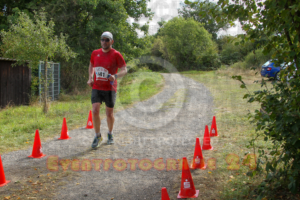 250830_1159_EV4_3756 | Sportfotografie im Rhein-Sieg Kreis, Köln, Bonn, NRW, Rheinland Pfalz, Hessen, etc. Unser Tätigkeitsfeld umfasst den Laufsport vom Volkslauf über den Marathon, Duathlon, Triathon bis zum Ultralauf wie Kölnpfad Ultra oder Schindertrail.