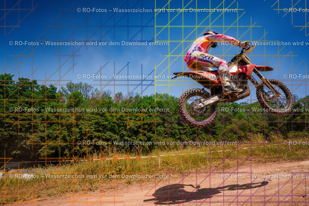 5 Lauf Schlüchtern IGE 2026-603 | Sportfotografie von RO-Fotos: Motorsport, Motocross, Enduro, Laufveranstaltungen und Triathlon. Professionelle Fotos von Sportlern und Events. - Realisiert mit Pictrs.com
