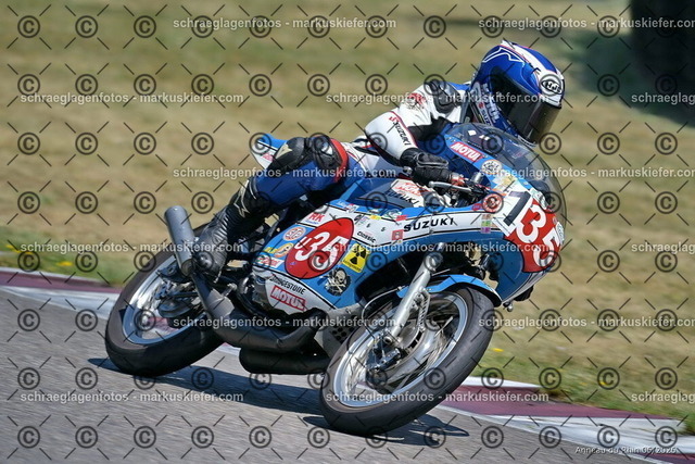 26bc03-1992 | markuskiefer.com - Realisiert mit Pictrs.com