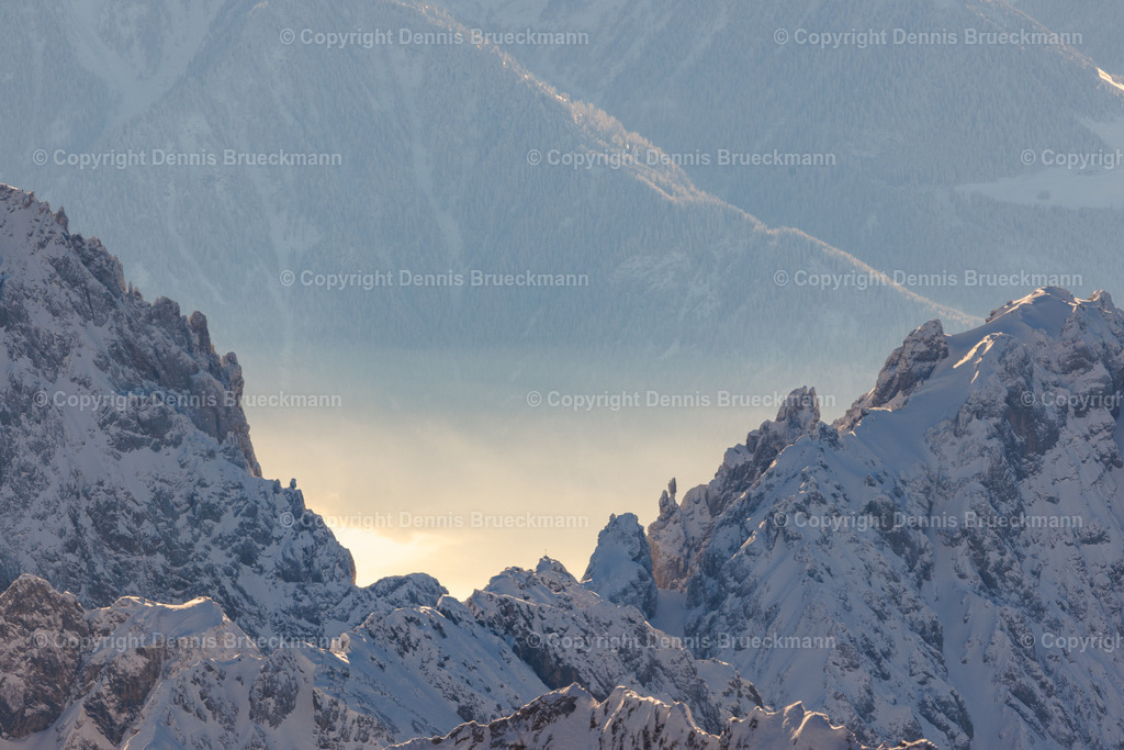 Aussicht_von_der_Zugspitze | Dennis-Brueckmann-Fotografie - Realisiert mit Pictrs.com