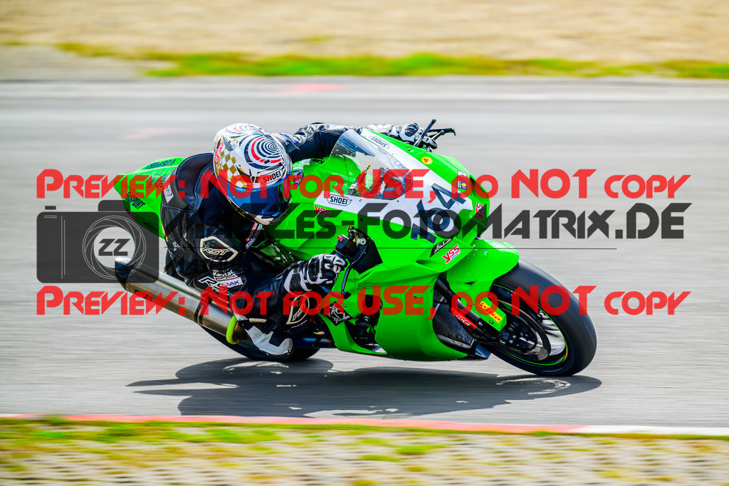 MaZZes_FotoMatrix_240717_6007705_2-174 | WEISS