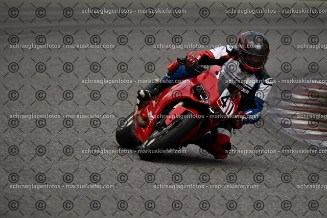 25bt02-0361 | markuskiefer.com - Realisiert mit Pictrs.com
