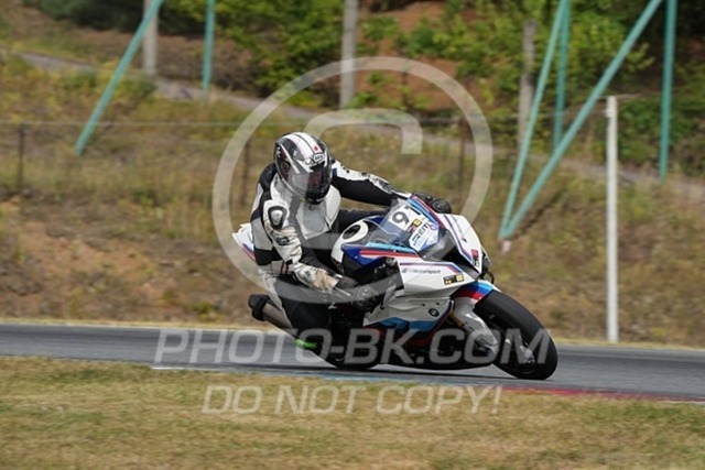 2024_08_02_PBK_14435 | Sportfotografie; SlowMotion; Video; Rennstrecke; Hafeneger; Speer; Racing; RSE; BMW; CBO; Trackday; Motorsportarena; Hockenheimring; Brno; Most; Barcelona; Valencia