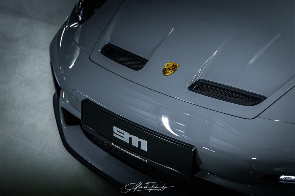 911 GT3 Touring Clausi | Entdecken Sie die faszinierende Welt von Alexander Tschuncky Arts: Kreative Fotografie, atemberaubende Automobilkunst und hochwertiger Bilderdruck. Lassen Sie sich inspirieren! - Realisiert mit Pictrs.com