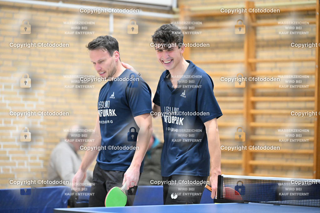 DSC_5012 | Niclas Ott / TV Friedeburg  (rechts)Christian Reichelt / TV Friedeburg  (links) 