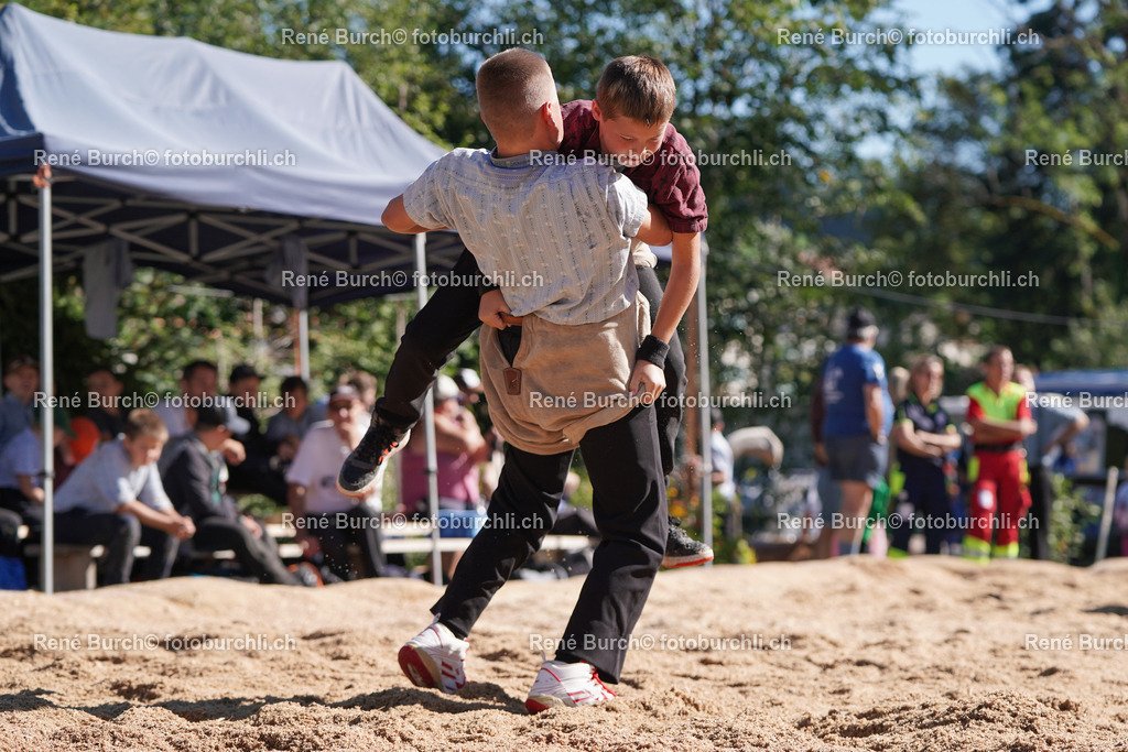 DSC08092-2 | René Burch leidenschaftlicher Fotograf aus Kerns in Obwalden.  Hier finden sie Sport, Landschaft und Natur Fotografie.
 - Realisiert mit Pictrs.com
