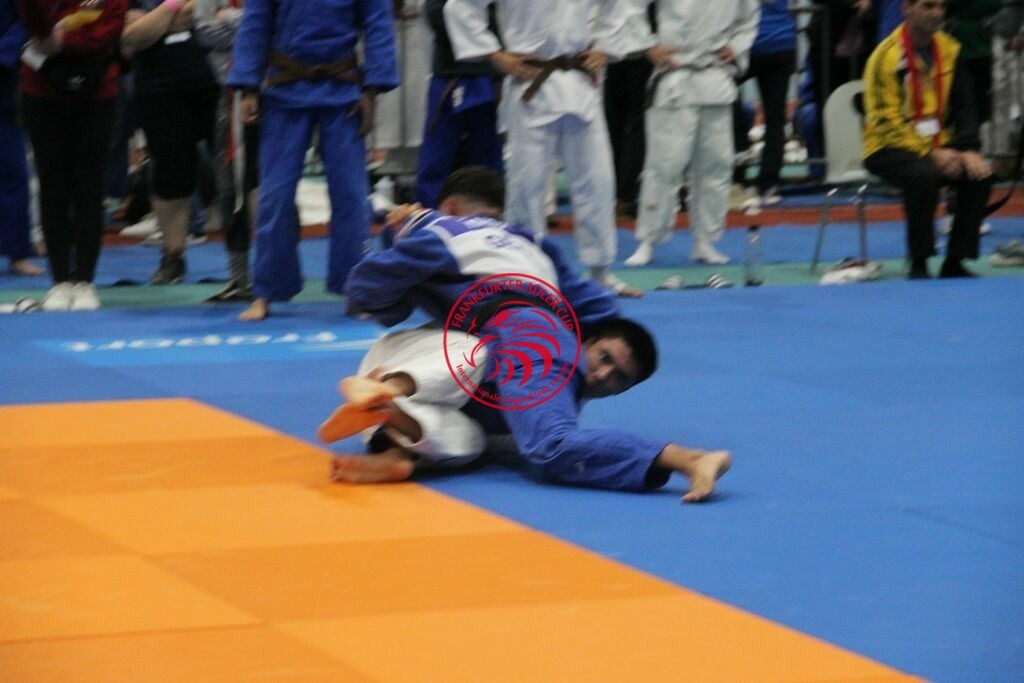 IMG_3848 | Fotos vom Adler Cup - Pictures from Adler Cup

Hier findet Ihr alle Eindrücke und großen Momente der Adler Cup Wochenenden. Here you will find all impressions and great moments of the Adler Cup weekends. - Realisiert mit Pictrs.com