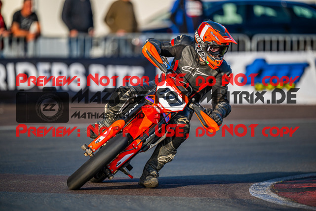 MaZZes_FotoMatrix_230930_9643 | S4