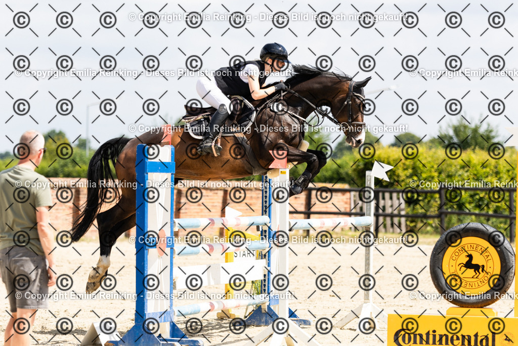 CL5A8930 | Emilia Reinking Fotografie - Realisiert mit Pictrs.com