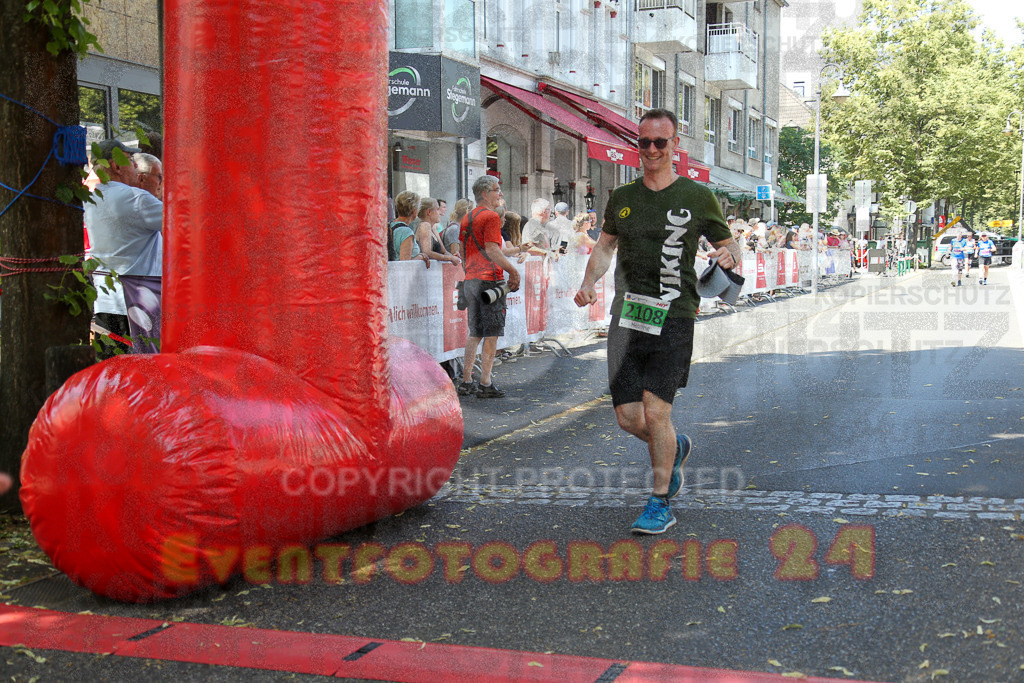 250621_1221_EX1_5694 | Sportfotografie im Rhein-Sieg Kreis, Köln, Bonn, NRW, Rheinland Pfalz, Hessen, etc. Unser Tätigkeitsfeld umfasst den Laufsport vom Volkslauf über den Marathon, Duathlon, Triathon bis zum Ultralauf wie Kölnpfad Ultra oder Schindertrail.