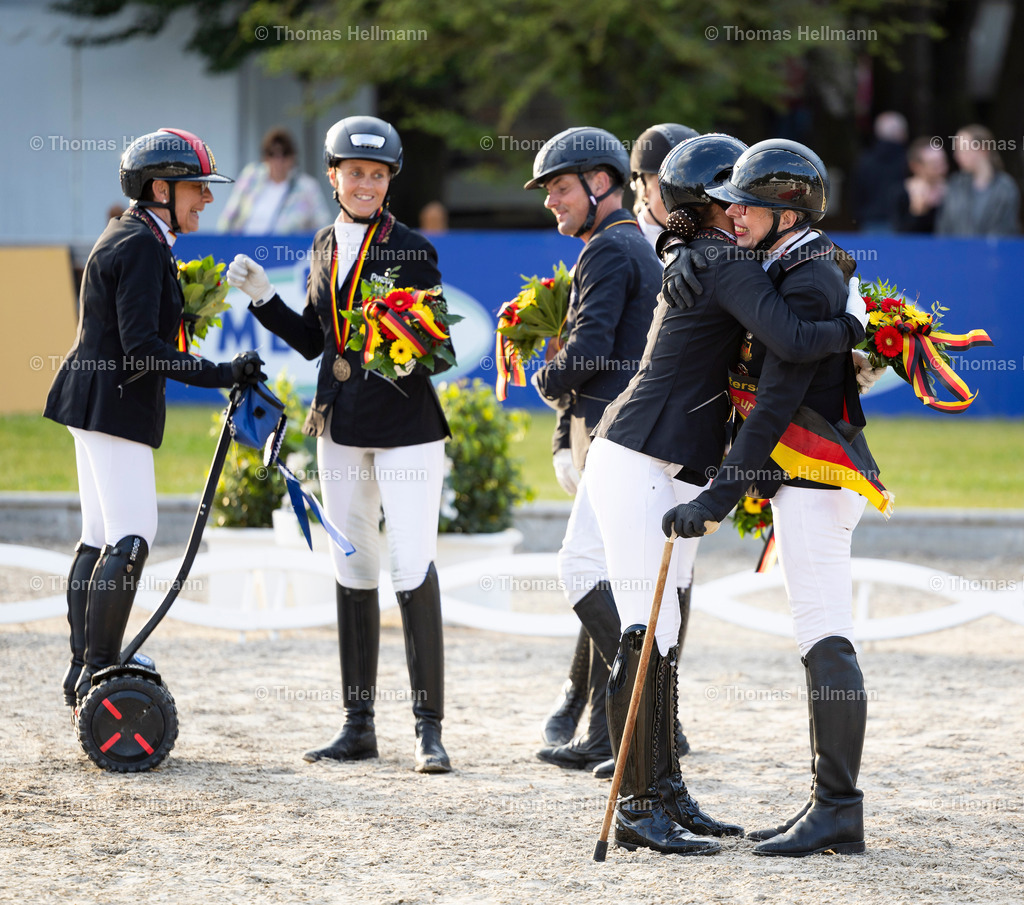 TH_Para Dressur_19468 | Longines Balve Optimum 2024 am 08.06.24 in Balve, Schloss Wocklum, Thomas Hellmann, Para Dressur