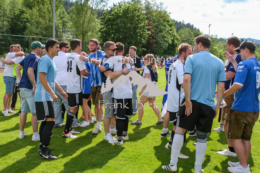 993T0216 | Medien- Sport- Entertainmentfotos