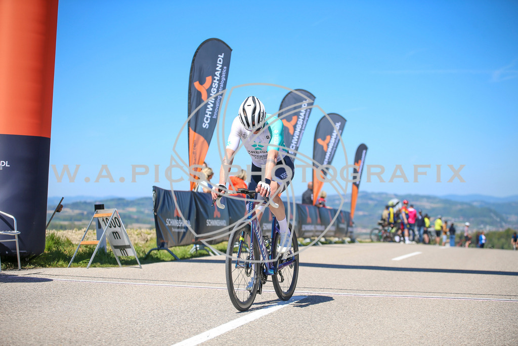 ..... | Wels, 23.04.2026, Kirschblüten Radrennen 2026 , Image shows: Photo: Wapics / Willdoner Andreas