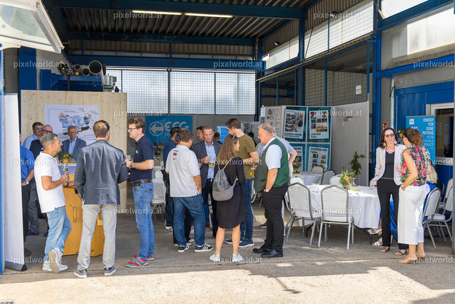 Verleihung des Kärntner Landeswappen an die Firma EFG | Bildershop von pixelworld.at - Realisiert mit Pictrs.com