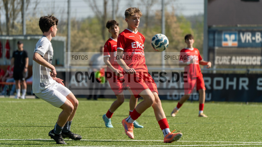 _OMG2070 | www.omgpictures.de, Sportfotograf, Verein, Fotograf, Baden Württemberg, Stuttgart, Heilbronn, omgpictures, Spieltag,  - Realisiert mit Pictrs.com