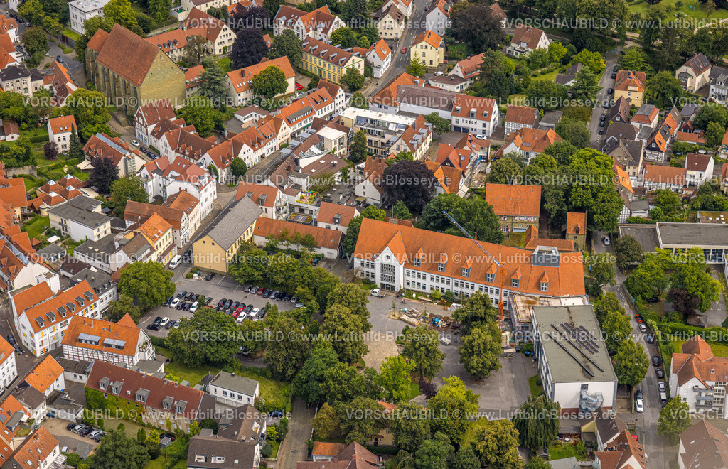 Soest240712798 | Luftbild, Altstadt, Aldegrever Gymnasium, Baustelle und Renovierung, Soest, Soester Börde, Nordrhein-Westfalen, Deutschland