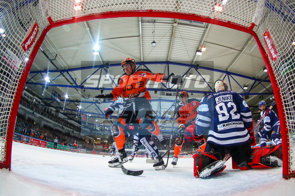 Iserlohn Roosters - Grizzlys Wolfsburg | 
DEL: Iserlohn Roosters - Grizzlys Wolfsburg - Realisiert mit Pictrs.com