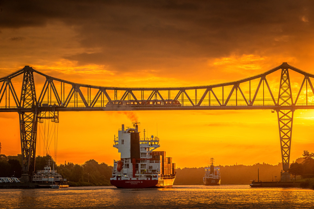 CCM_3534 | Entdecken Sie hochwertigen Fotodruck auf Leinwand, Acrylglas, Alu-Dibond und weiteren Materialien bei Fotodruck Online. Gestalten Sie individuelle Wandbilder in bester Qualität – ideal für besondere Erinnerungen und stilvolle Dekorationen. 