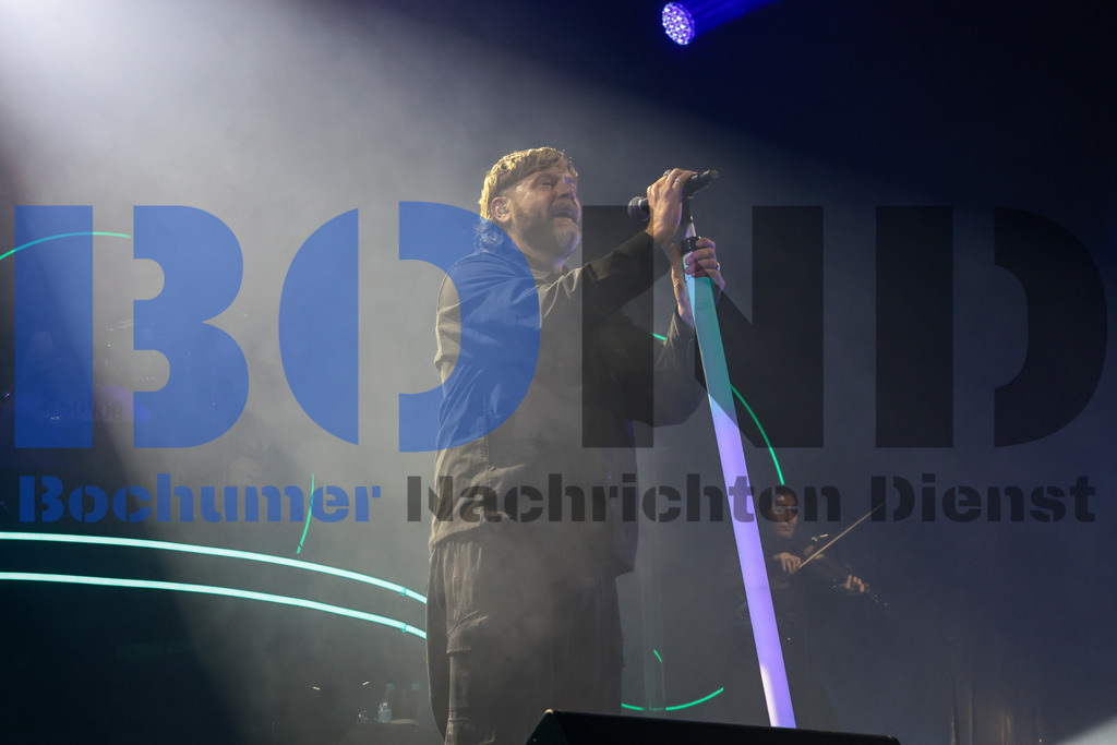 SES_RGAZFR20250822-9 | bond - Realisiert mit Pictrs.com