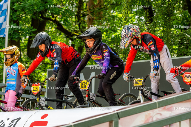 BayBMX2026-06338 | Fotogalerie von Thomas Dettweiler mit Eventbildern und lizenzfreien Fotos. Perfekt als Wandbild, für Büro, Website oder private Nutzung. - Realisiert mit Pictrs.com