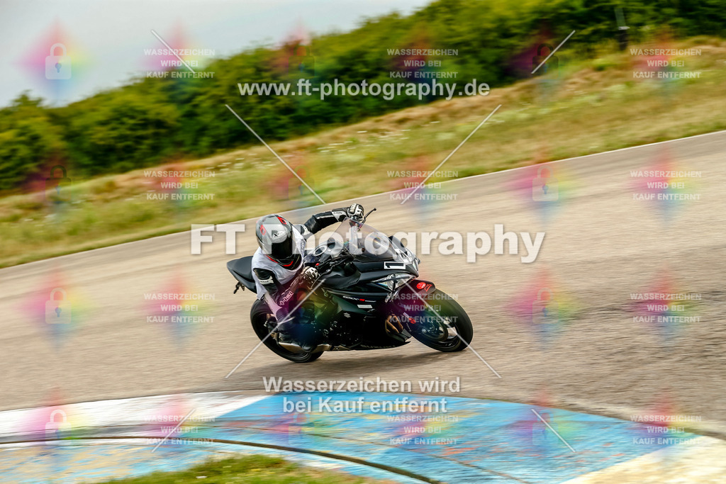 Chambley Juli-1381 | Hier findet Ihr Bilder von Touristenfahrten auf der Nürburgring Nordschleife oder von anderen Veranstaltungen die ich besucht habe. Viel Spass beim Durch Schauen 