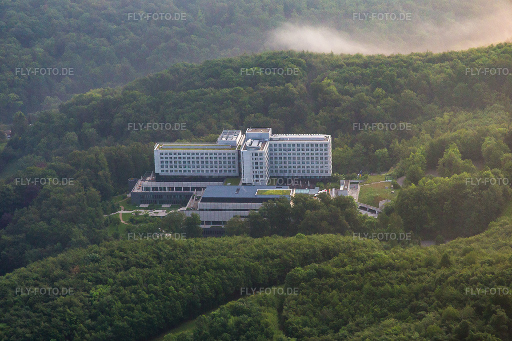 Luftbild: Lufthansa Seeheim GmbH in Seeheim-Jugenheim im Bundesland Hessen in Deutschland. Foto: IMG_089162.jpg vom 25.05.2016 durch Werner Riehm/FLY-FOTO.deWWW.LH-SEEHEIM.DE