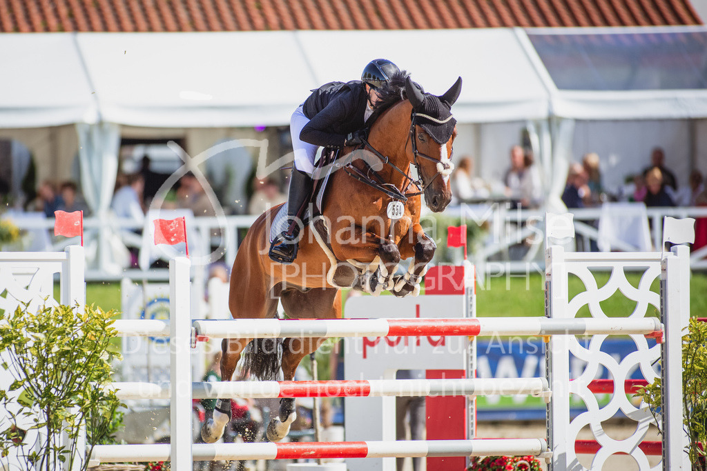 230730_BHO_GrosserPreis_FS_715 | Deine schönsten Turniermomente als professionelle Fotos! Entdecke hochwertige Pferdesport-Fotografie im Online-Shop. Jetzt Fotos finden & bestellen!