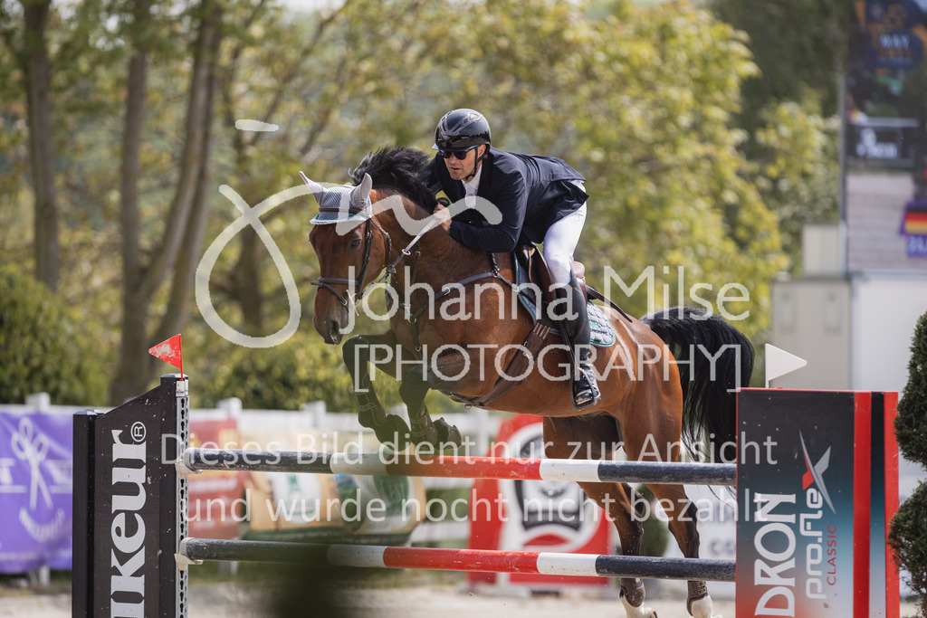 230521_MayDays_FinaleAmateurTour-833 | Deine schönsten Turniermomente als professionelle Fotos! Entdecke hochwertige Pferdesport-Fotografie im Online-Shop. Jetzt Fotos finden & bestellen!