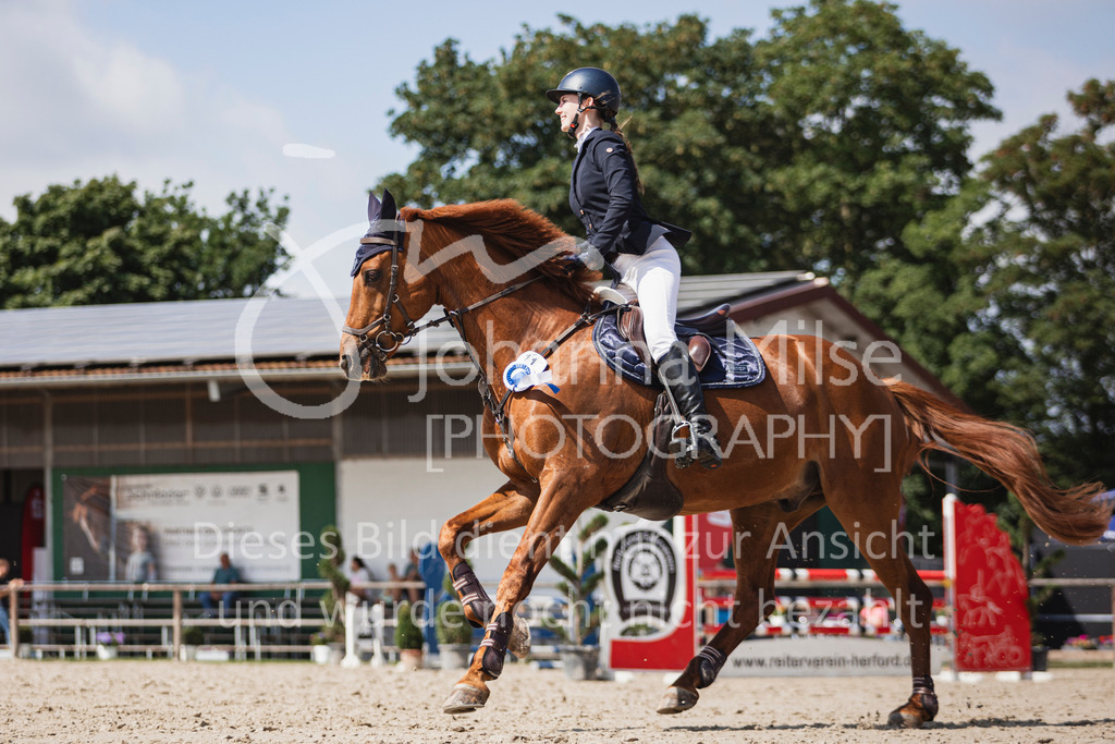 250628_PfSpTa_A2-Spr-243 | Deine schönsten Turniermomente als professionelle Fotos! Entdecke hochwertige Pferdesport-Fotografie im Online-Shop. Jetzt Fotos finden & bestellen!