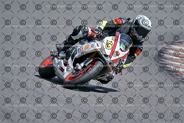 25bt04-1017 | markuskiefer.com - Realisiert mit Pictrs.com