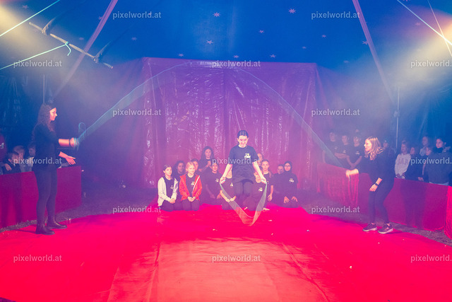 Zirkusvorstellung der MS Feldkirchen Digital | Bildershop von pixelworld.at - Realisiert mit Pictrs.com