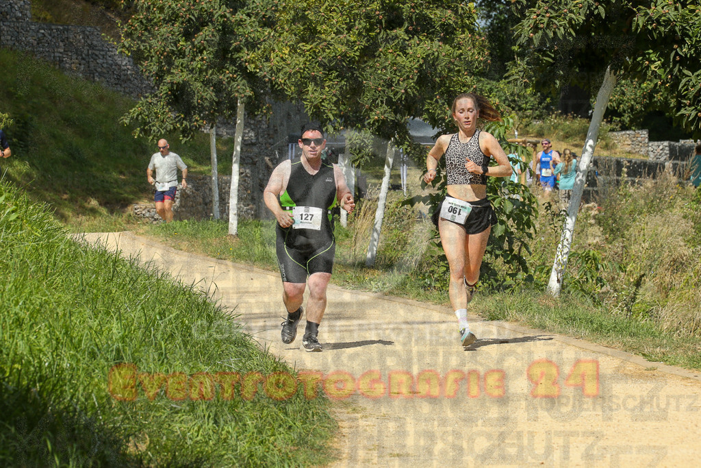 250824_1244_EX1_0333 | Sportfotografie im Rhein-Sieg Kreis, Köln, Bonn, NRW, Rheinland Pfalz, Hessen, etc. Unser Tätigkeitsfeld umfasst den Laufsport vom Volkslauf über den Marathon, Duathlon, Triathon bis zum Ultralauf wie Kölnpfad Ultra oder Schindertrail.