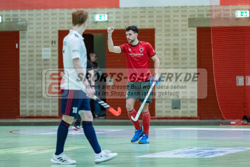 HK_20231217_107546 | 1. Bundesliga Herren Crefelder HC - Düsseldorfer HC  am 17.12.2023 Sporthalle Glockenspitz, Krefeld , Bachmann Lucas Maximilian ( Crefelder HTC #15 )