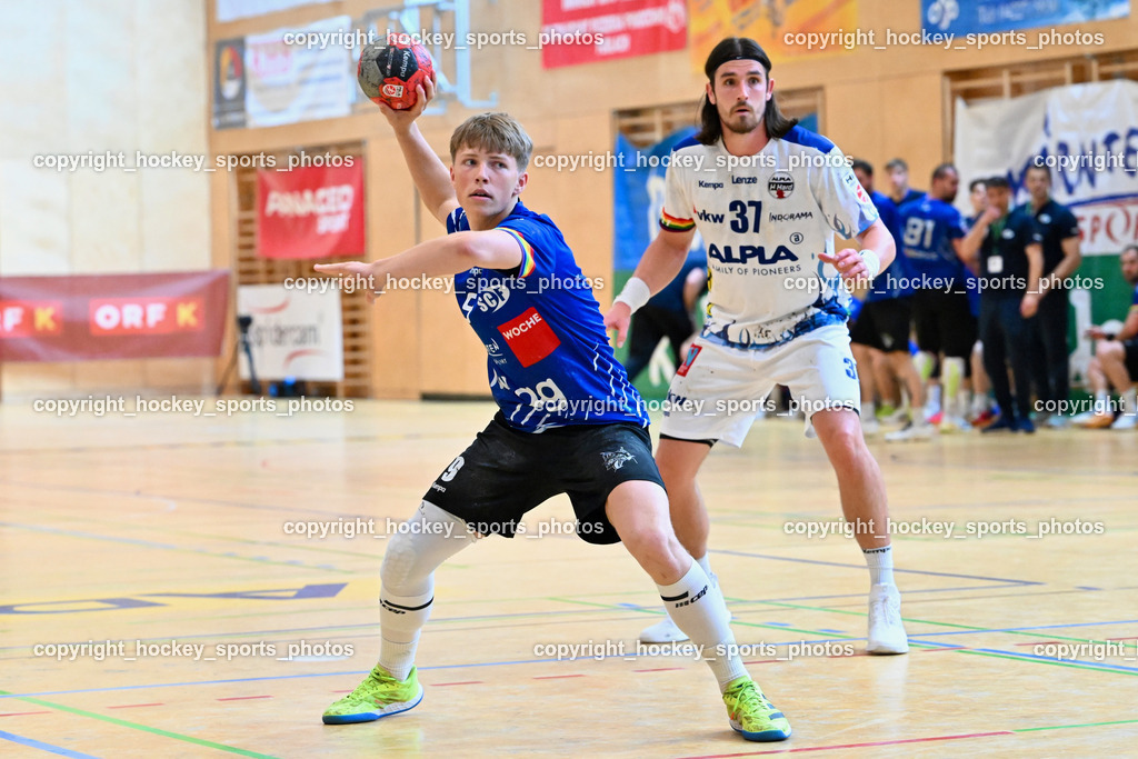 SC Ferlach vs. ALPA HC Hard | #9 SAGER Nico SC Ferlach, #37 Horvat Ivan HC Hard, SC Ferlach vs. ALPA HC Hard, SC Ferlach vs. ALPA HC Hard am 30.04.2024 in Ferlach (Ballspielhalle Ferlach), Austria, (Photo by Bernd Stefan)